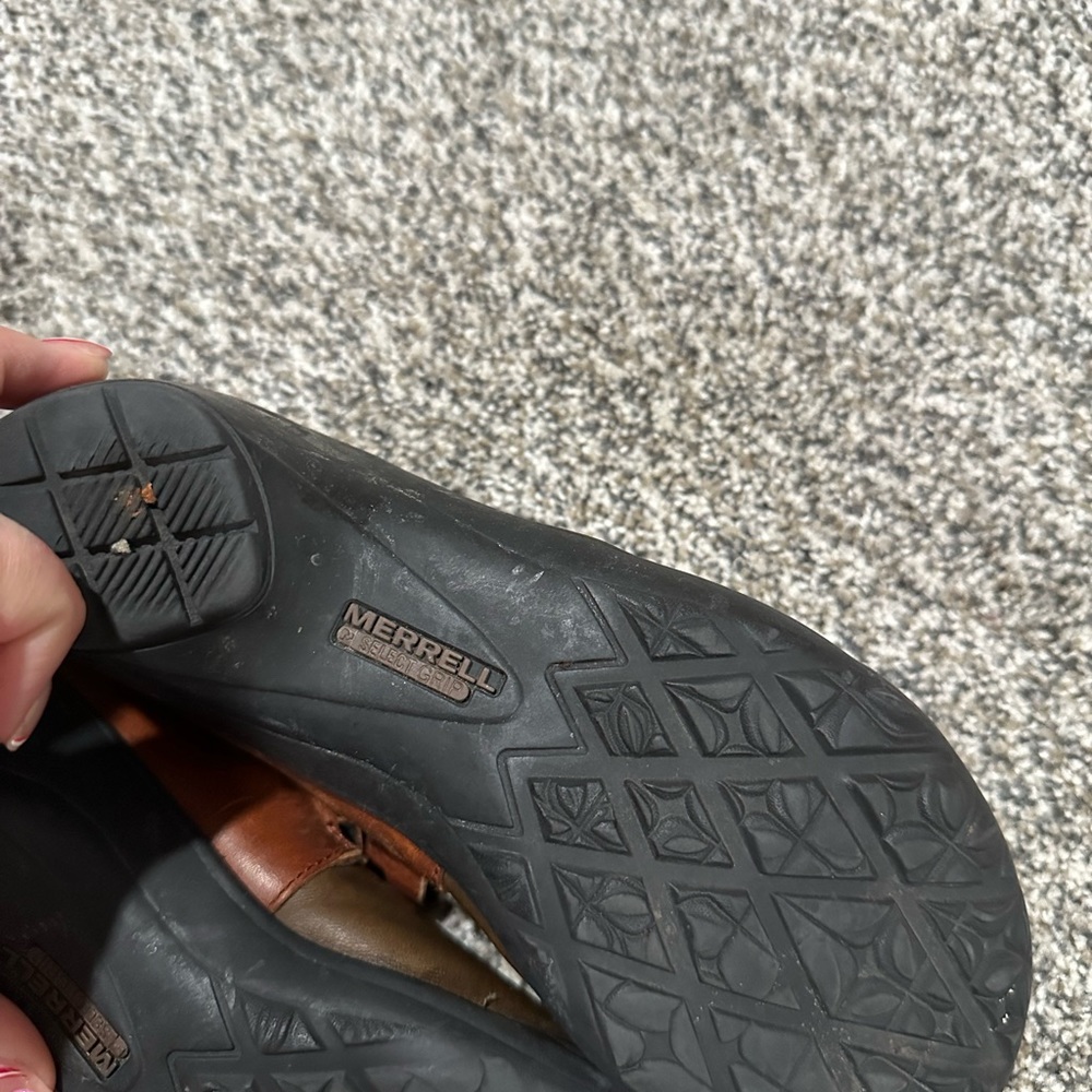 Merrell heels - Picture 2 of 5